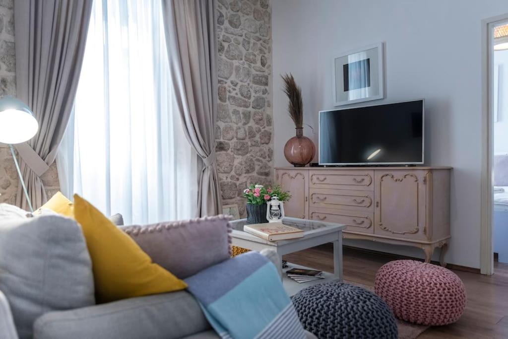 Flora-Heartbeat Old City Three Bedrooms Apartment Dubrovnik Exterior photo