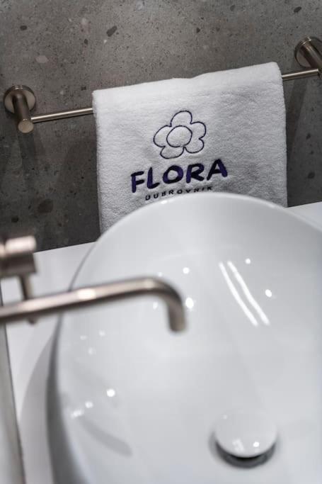 Flora-Heartbeat Old City Three Bedrooms Apartment Dubrovnik Exterior photo