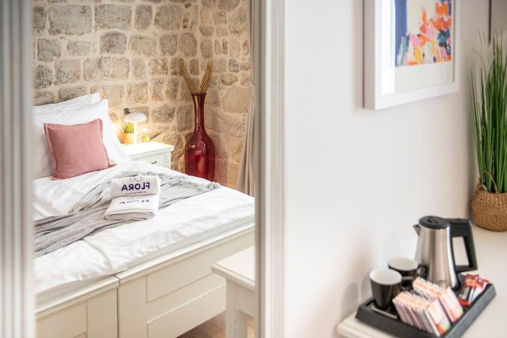 Flora-Heartbeat Old City Three Bedrooms Apartment Dubrovnik Exterior photo